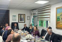 Photo de Ministère de l’Industrie pharmaceutique : réunion de travail pour le suivi des projets du groupe Saidal